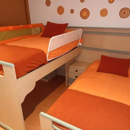 Apartment Garrisol Raxo